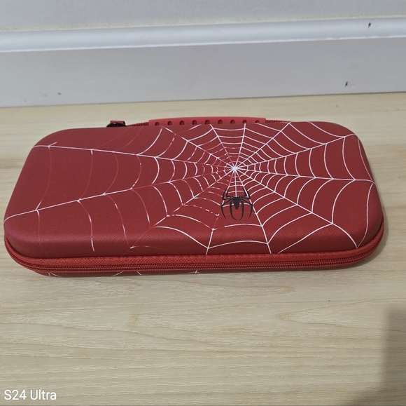 Nintendo Switch 2 Carrying Case - Red Cute Kawaii Design with Handle and Strap - Picture 2 of 9